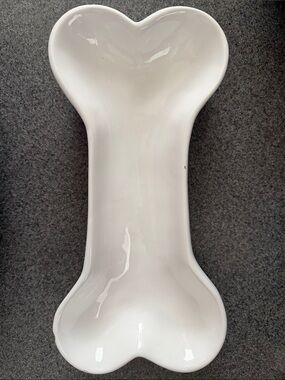White Bone-Shaped Ceramic Serving Dish for Parties